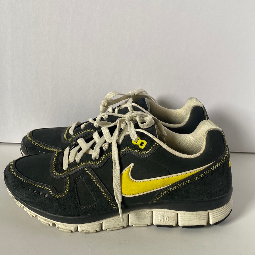 Nike Free Waffle Running Shoes Womens Size 10 Gray Yellow Training 454399 070